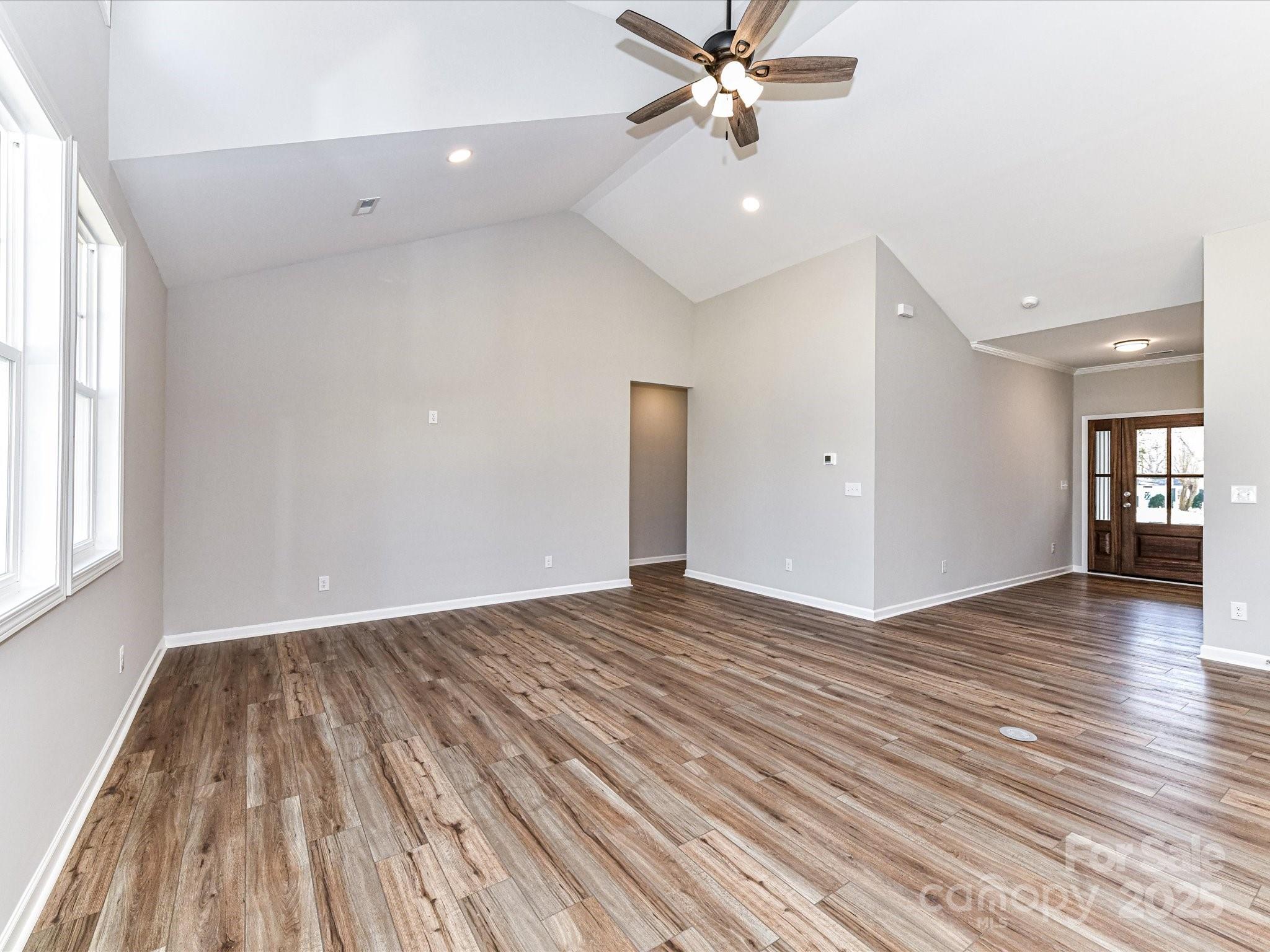2328 Kingsburry Road York, SC 29745 - Photo 9 of 37 Gallery Image 9