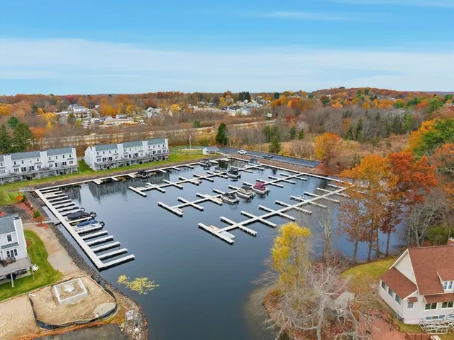 $579,900 | 303 Treasure Island Road, Unit 303, Webster, MA 01570