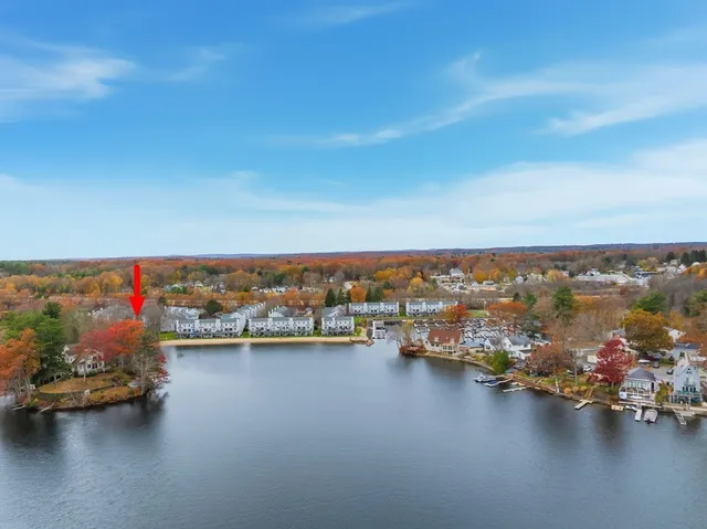 $579,900 | 303 Treasure Island Road, Unit 303, Webster, MA 01570