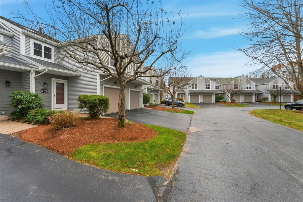 303 Treasure Island Road, Unit 303 Webster, MA 01570 - Photo 5 of 41 Gallery Image 5