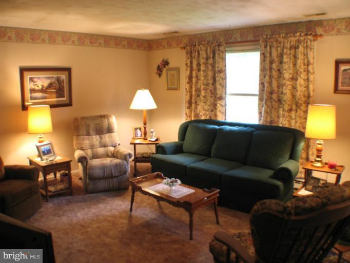 4216 Roop Road Mount Airy, MD 21771 - Photo 14 of 21 Living Room