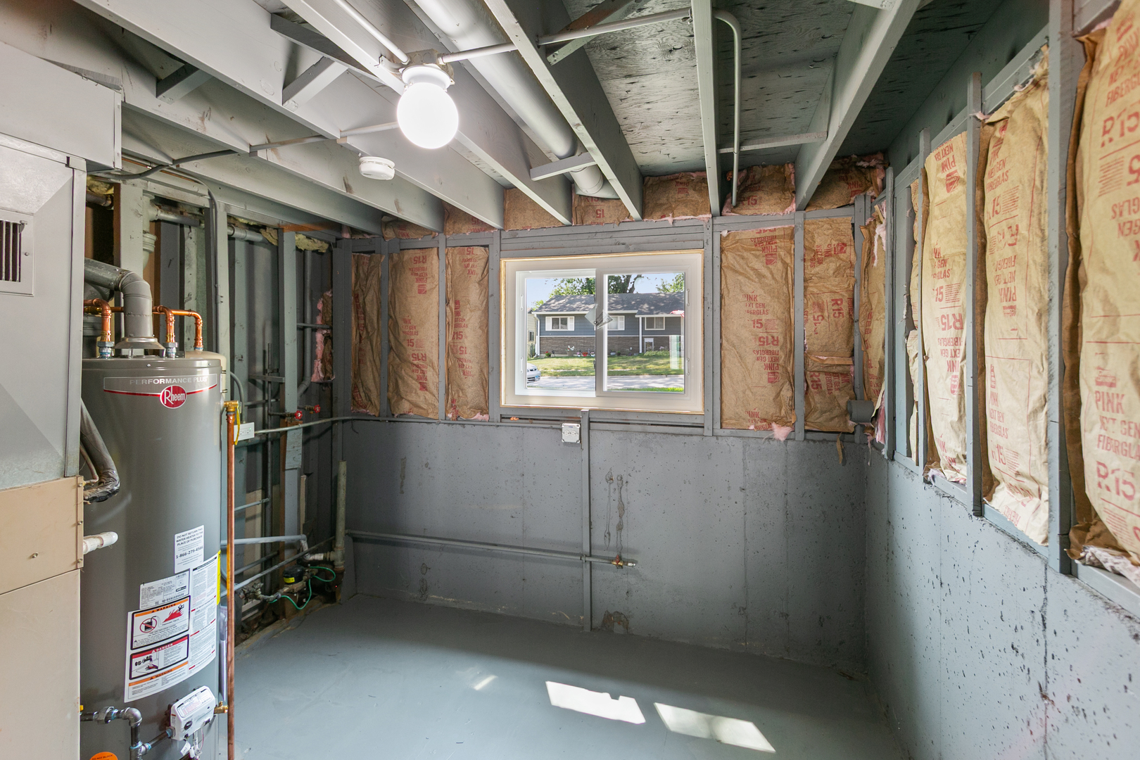 118 Windsor Lane Glendale Heights, IL 60139 - Photo 16 of 23 a view of storage and utility room