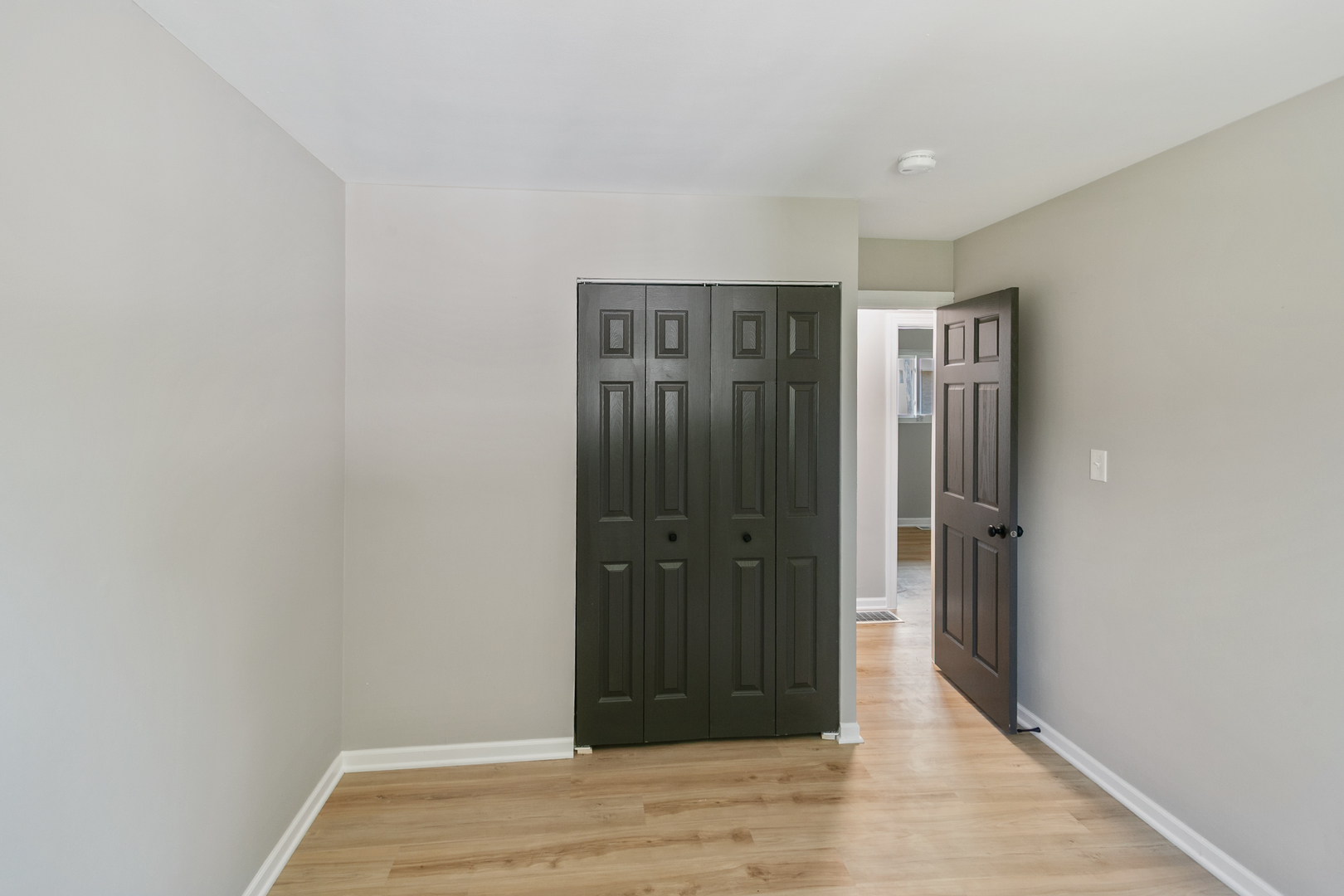 118 Windsor Lane Glendale Heights, IL 60139 - Photo 8 of 23