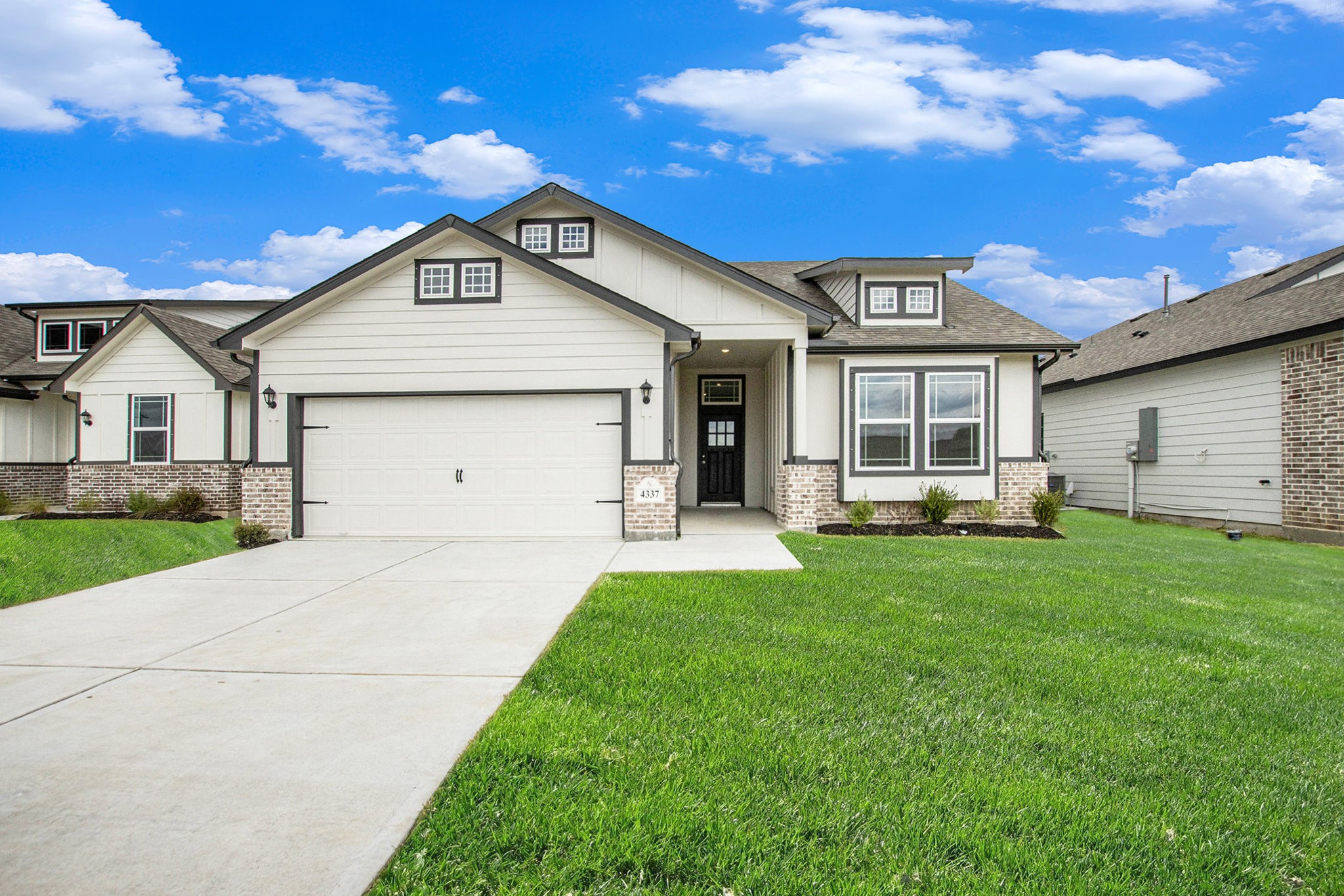 4337 Ellison Street Bay City, TX 77414 - Photo 2 of 34