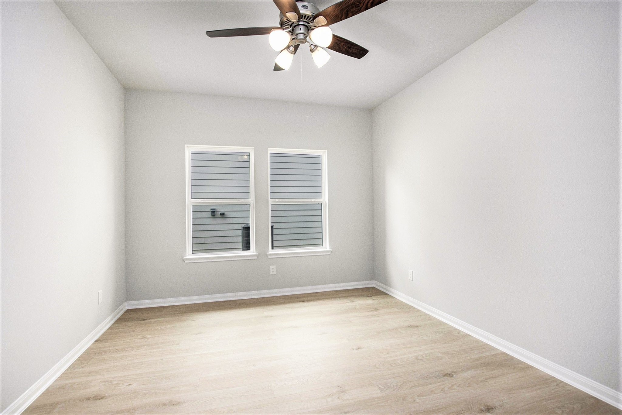 4337 Ellison Street Bay City, TX 77414 - Photo 7 of 34