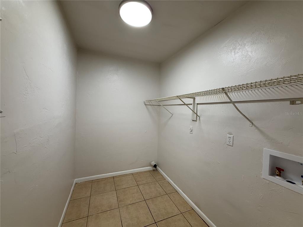 6104 Southwest 12th Place, Unit 3 Gainesville, FL 32607 - Photo 4 of 11