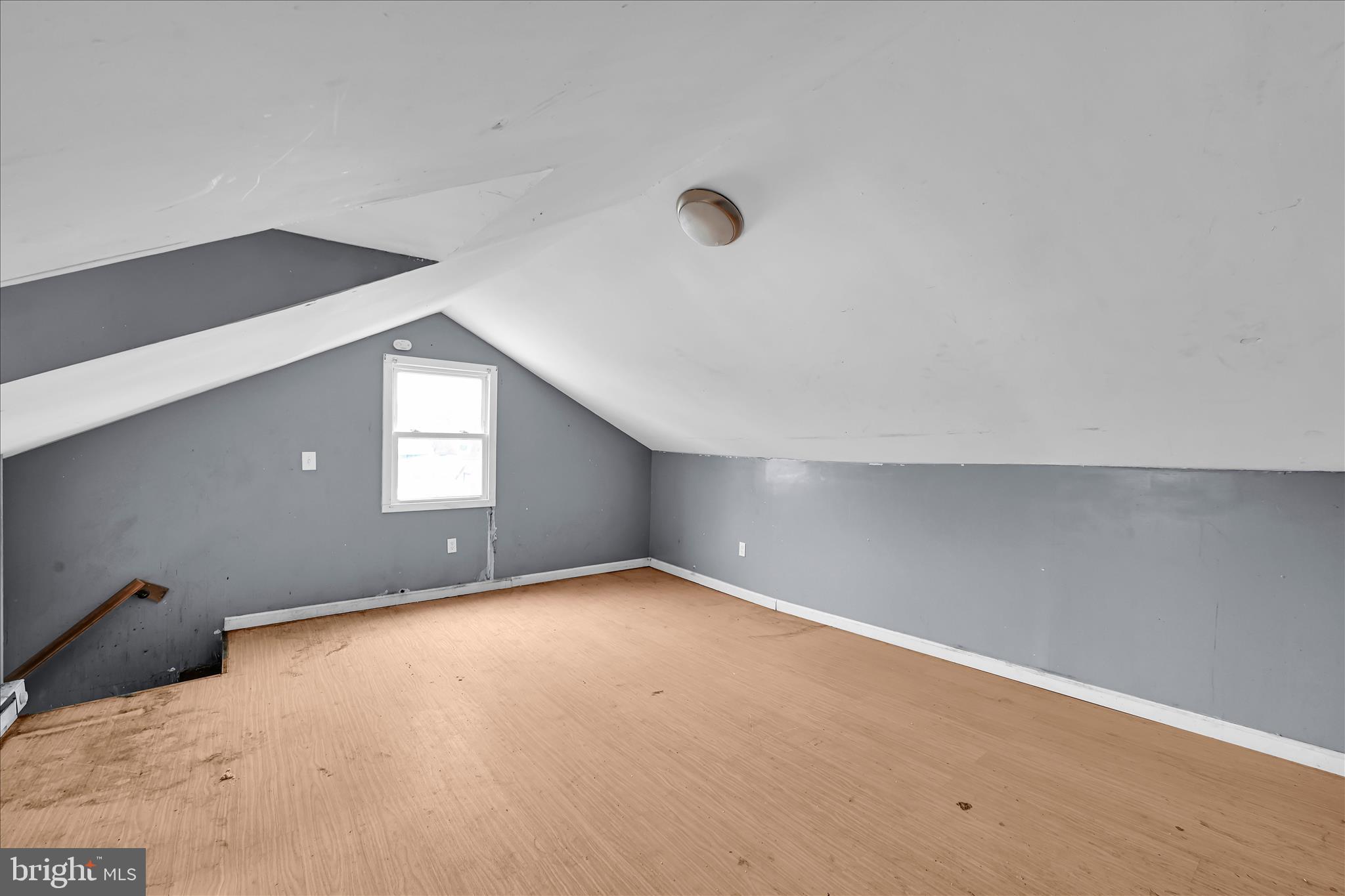 219 Walnut Street York, PA 17403 - Photo 15 of 33 Unit 1: Finished Attic