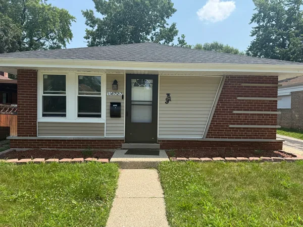 $190,000 | 14727 Dorchester Avenue, Dolton, IL 60419