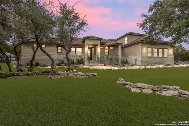 $715,000 | 31720 Retama, Bulverde, TX 78163