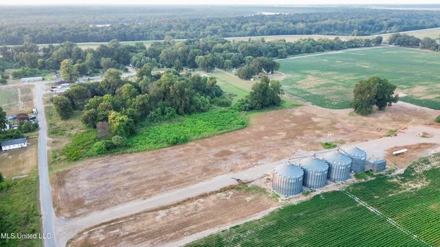 $1,250,000 | Bolivar Road, Benoit, MS 38725