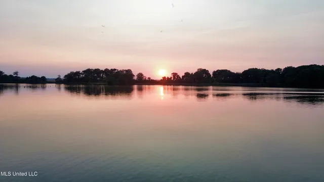 $1,250,000 | Bolivar Road, Benoit, MS 38725