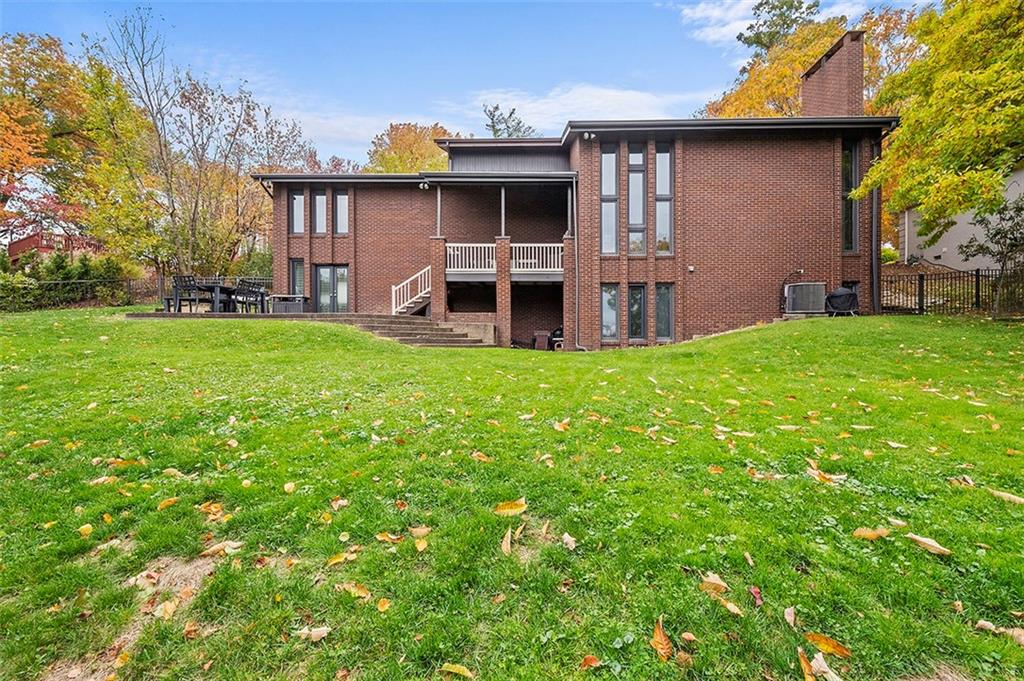 943 Valleyview Road Pittsburgh, PA 15243 - Photo 24 of 25 Gallery Image 24