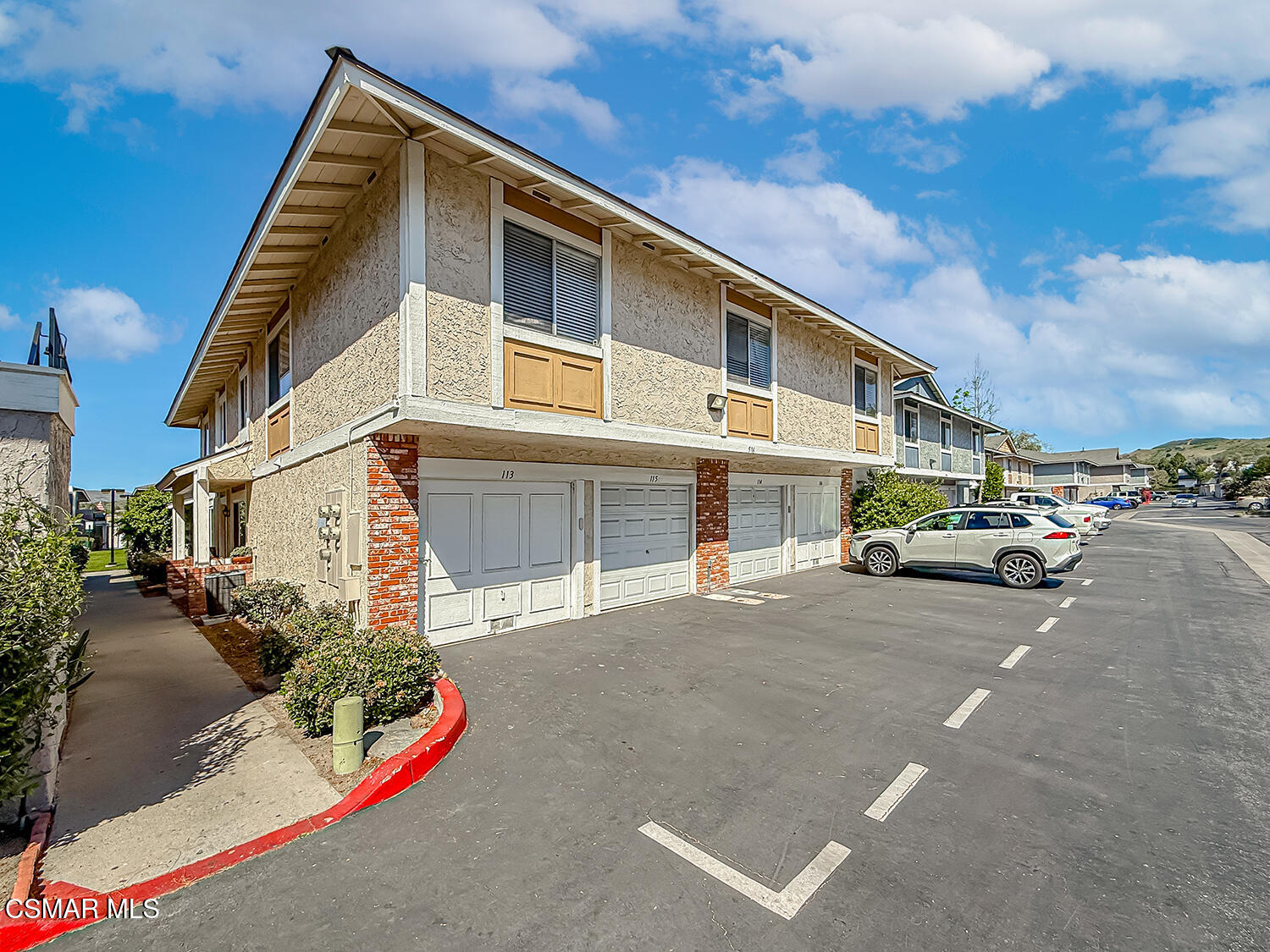 516 Spring Road, Unit 113 Moorpark, CA 93021 - Photo 36 of 43 hGarages2