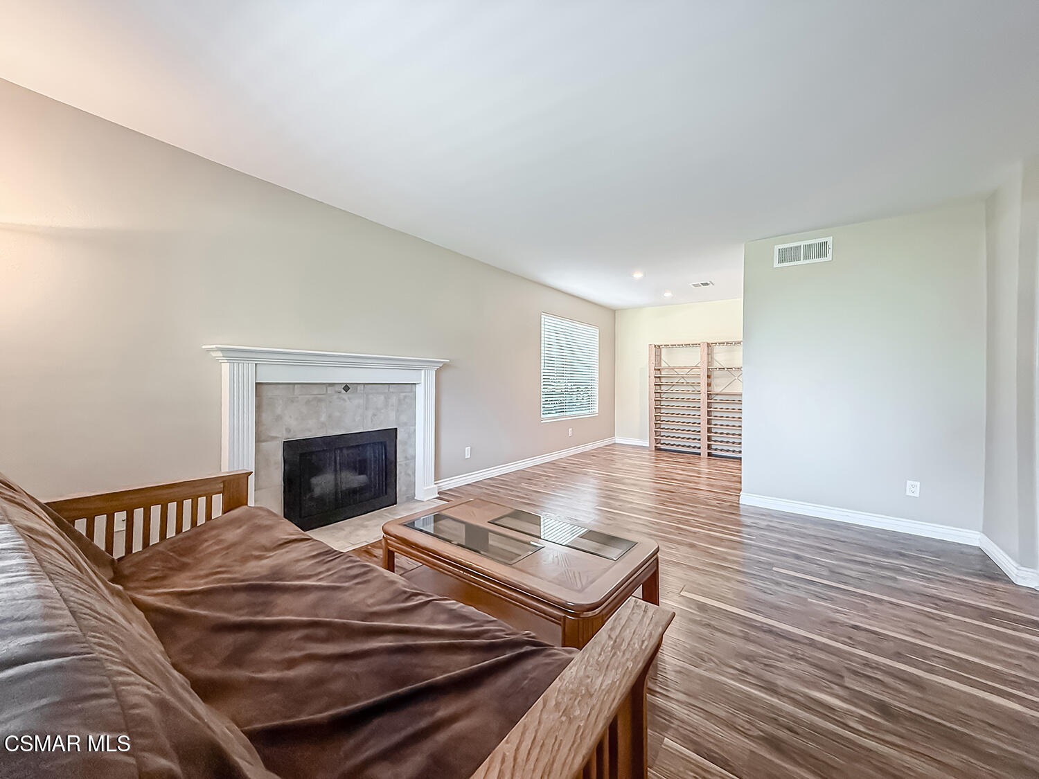 bLiving Dining and Kitchen2