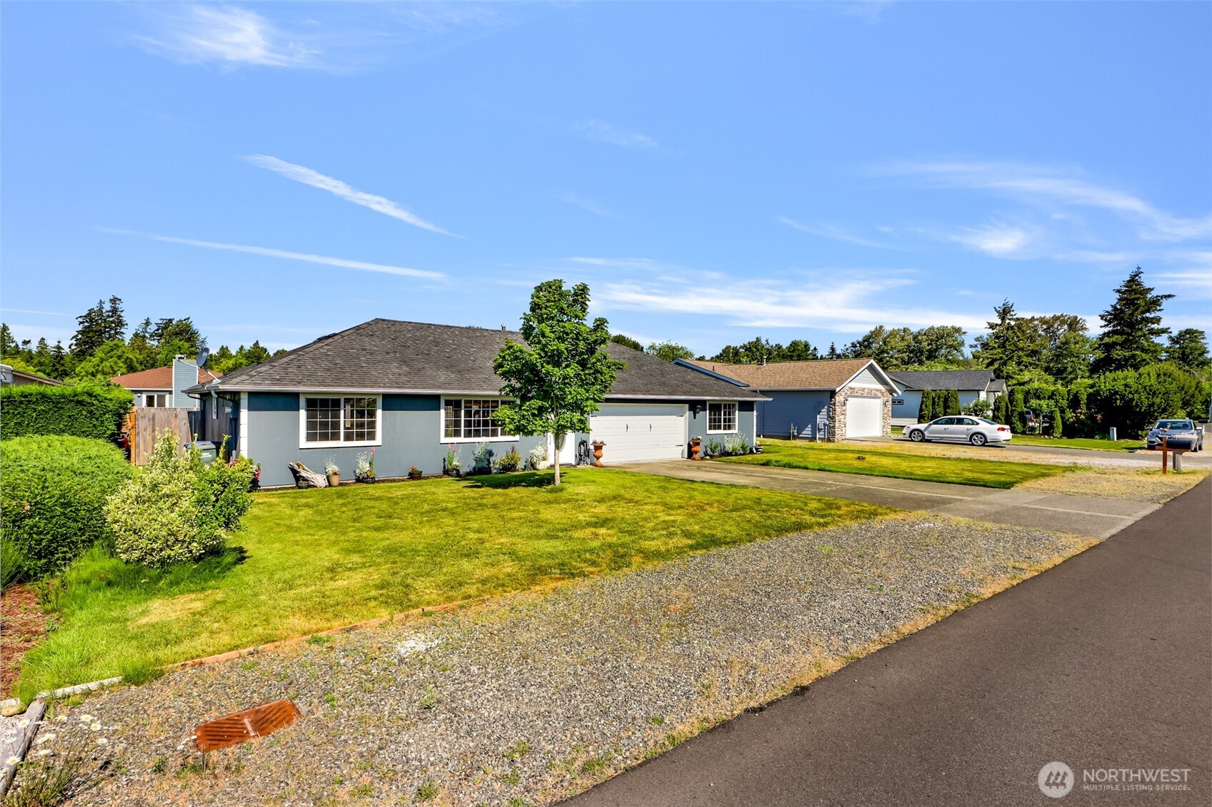 8255 Quinault Road Blaine, WA 98230 - Photo 4 of 34