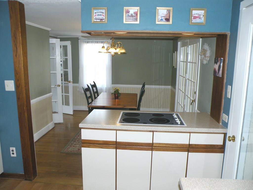 10 Anson Road Portland, ME 04102 - Photo 13 of 27 Kitchen