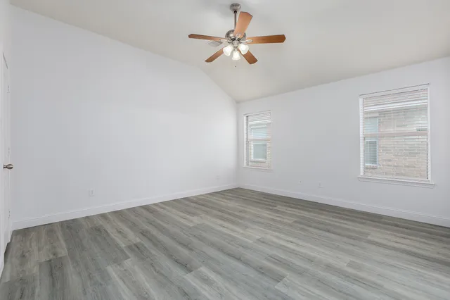 $2,100 | 21565 Duke Alexander Drive, Kingwood, TX 77339