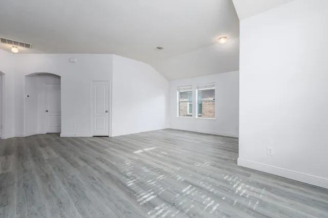 $2,100 | 21565 Duke Alexander Drive, Kingwood, TX 77339