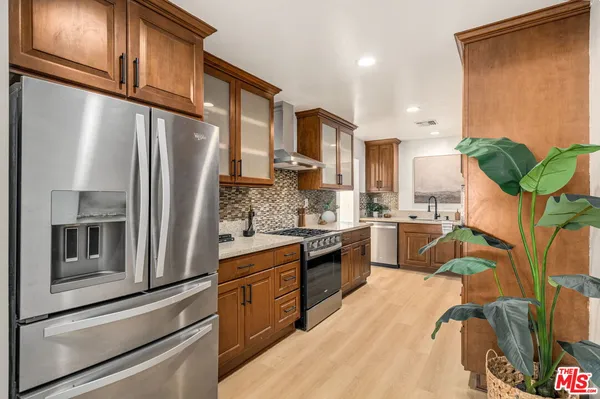 $1,199,999 | 5151 West Boulevard, Los Angeles, CA 90043
