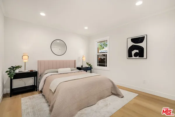 $1,199,999 | 5151 West Boulevard, Los Angeles, CA 90043