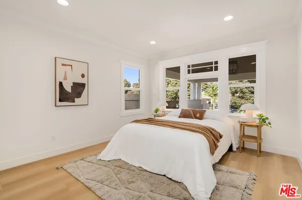 $1,199,999 | 5151 West Boulevard, Los Angeles, CA 90043