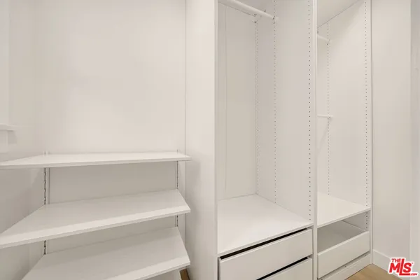 $1,199,999 | 5151 West Boulevard, Los Angeles, CA 90043