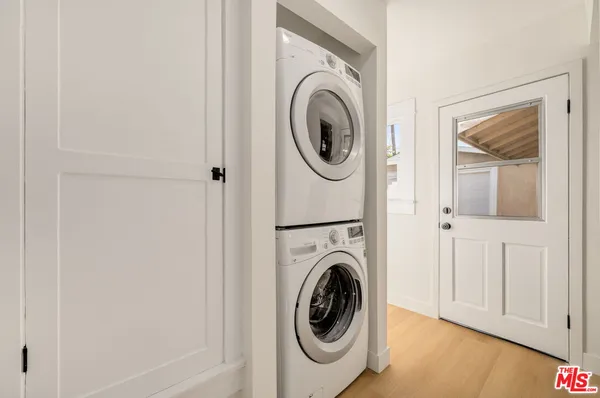 $1,199,999 | 5151 West Boulevard, Los Angeles, CA 90043