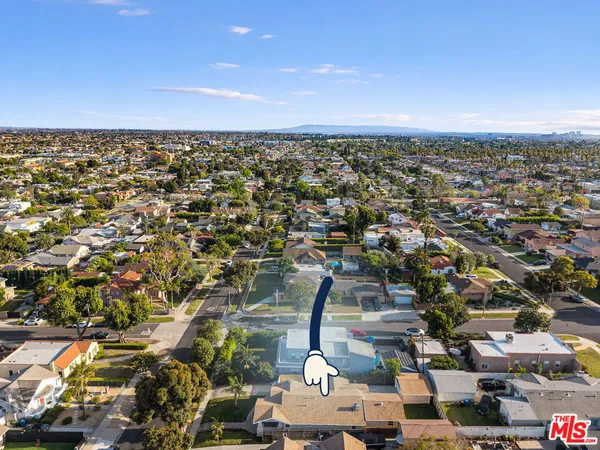 $1,199,999 | 5151 West Boulevard, Los Angeles, CA 90043