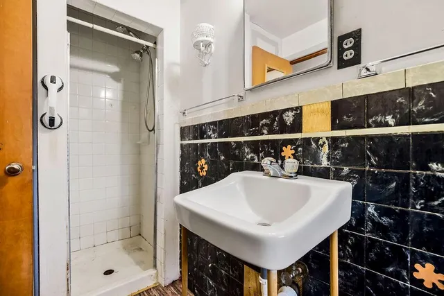 $225,000 | 1036 Vilas Street, Leavenworth, KS 66048