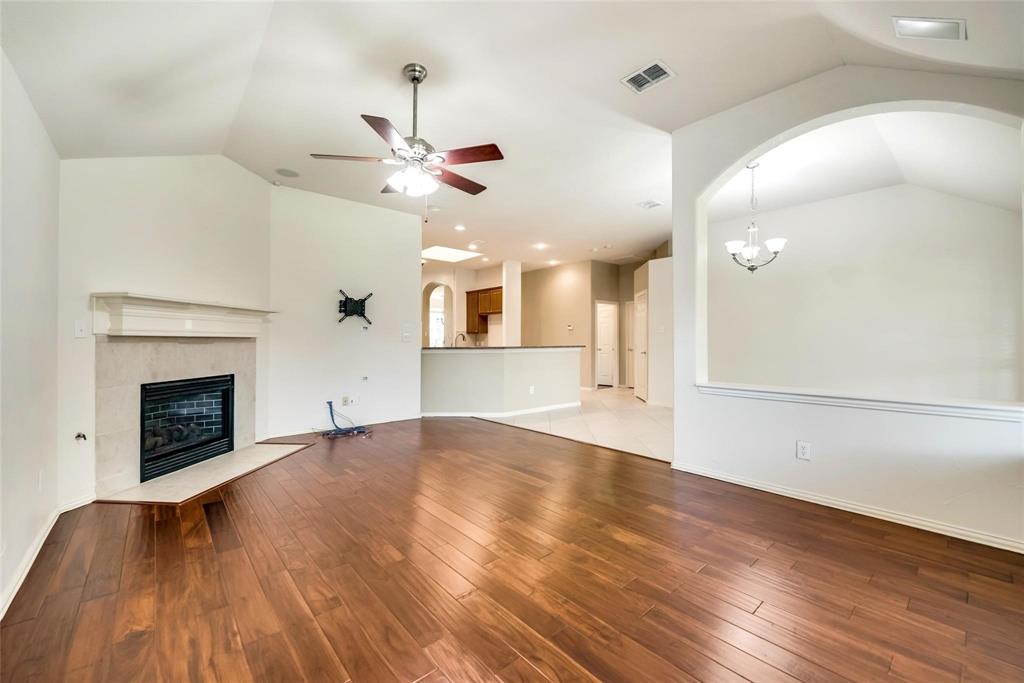12518 Alfa Romeo Way Frisco, TX 75033 - Photo 12 of 25