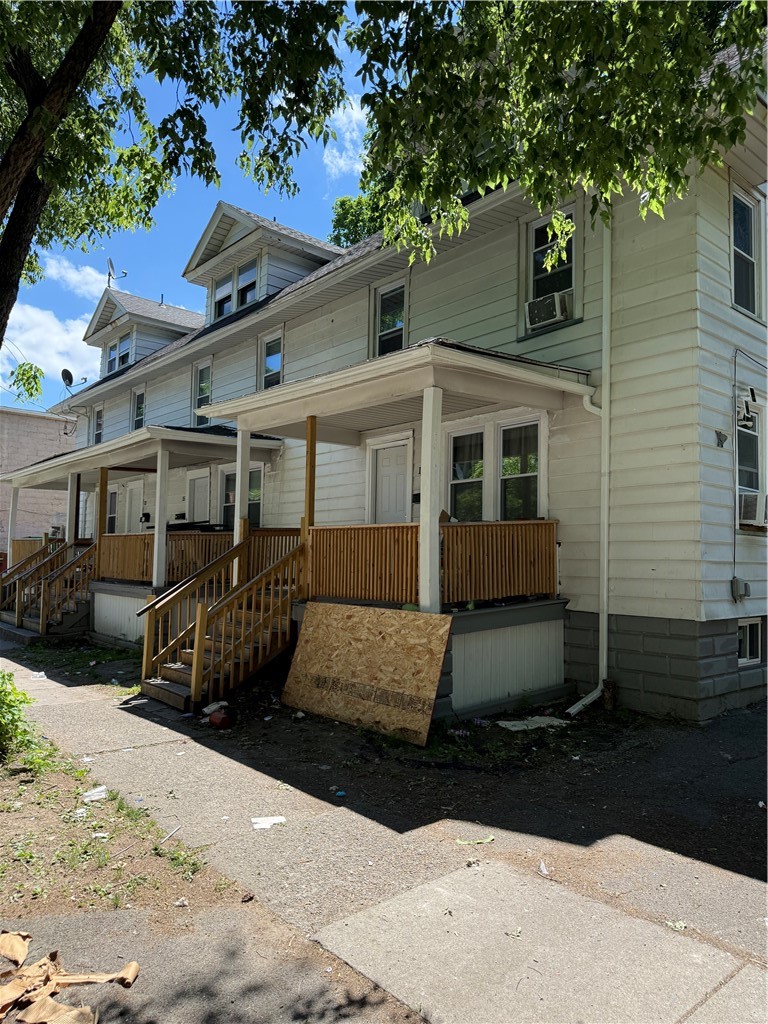 13-17 Mohawk Street Rochester, NY 14621 - Photo 2 of 15