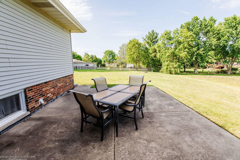 2323 Delaney Road New Lenox, IL 60451 - Photo 10 of 28 Gallery Image 10