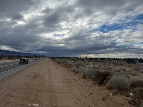 $299,000 | 0 Paramount Road, Phelan, CA 92371