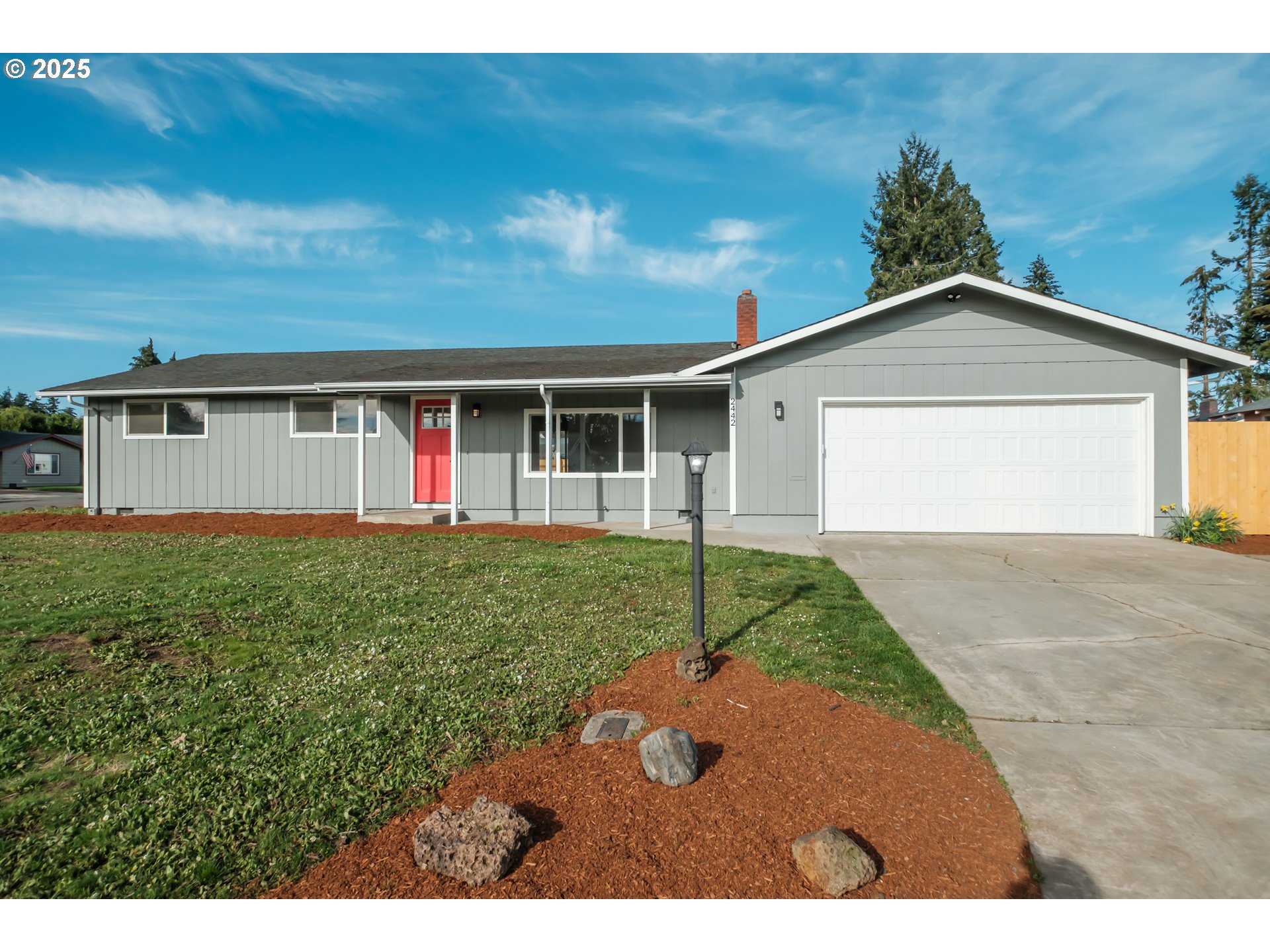 2442 16th Street Springfield, OR 97477 - Photo 1 of 20