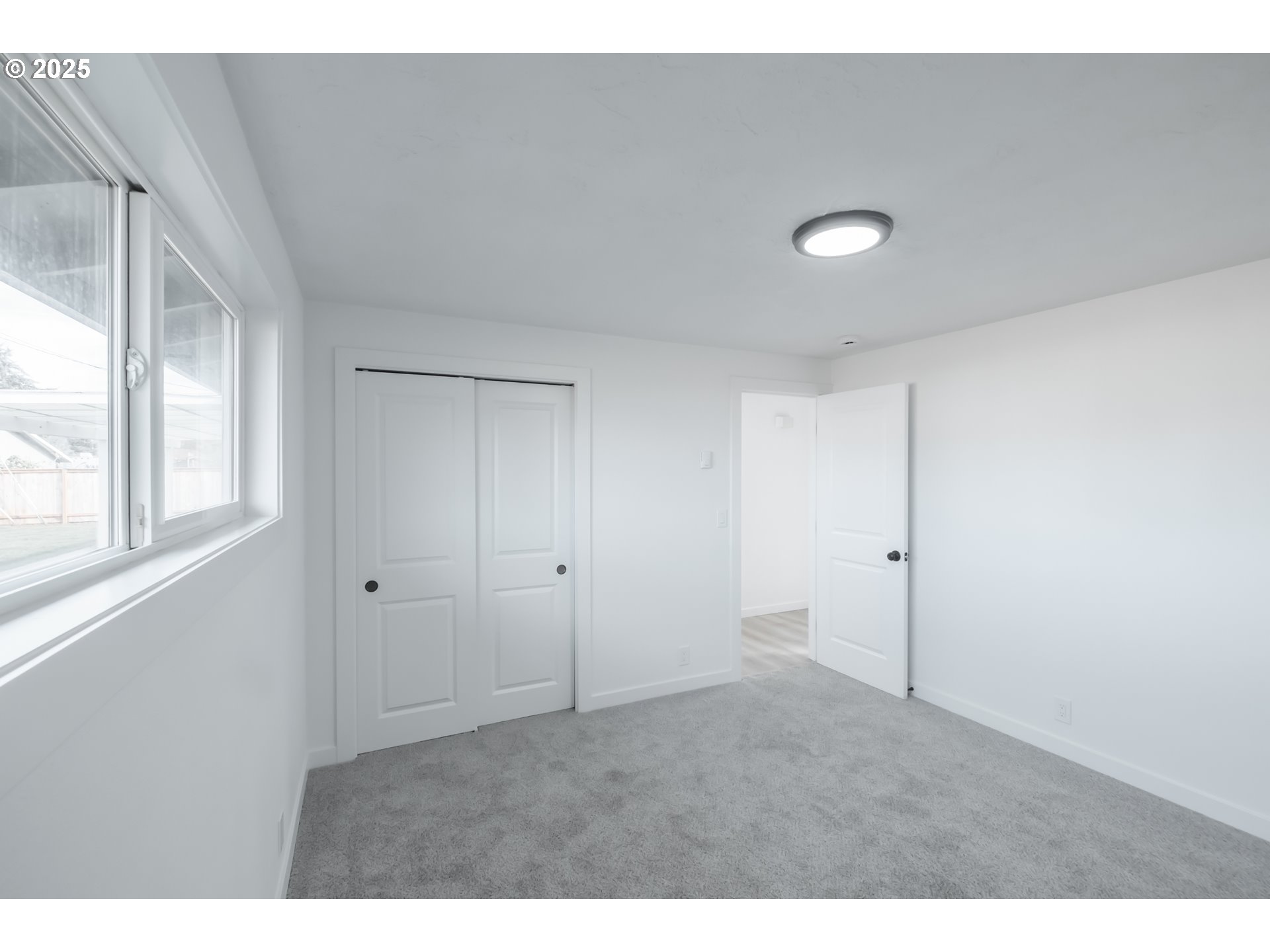 2442 16th Street Springfield, OR 97477 - Photo 12 of 20