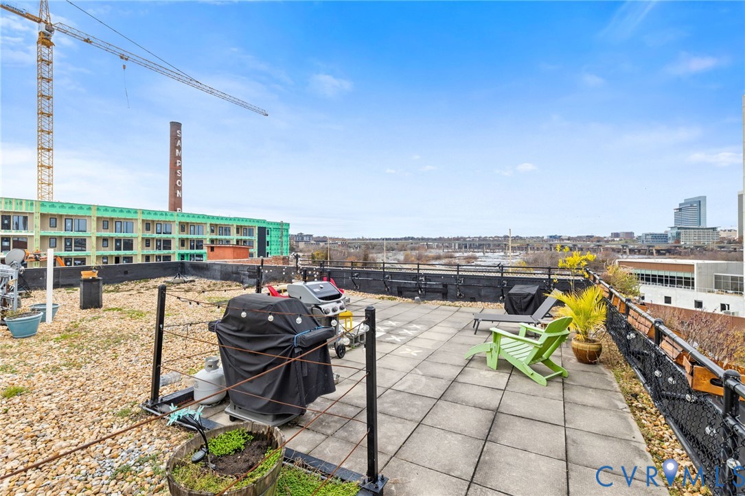 201 Hull Street, Unit U44 Richmond, VA 23224 - Photo 22 of 30 a view of a terrace with seating space
