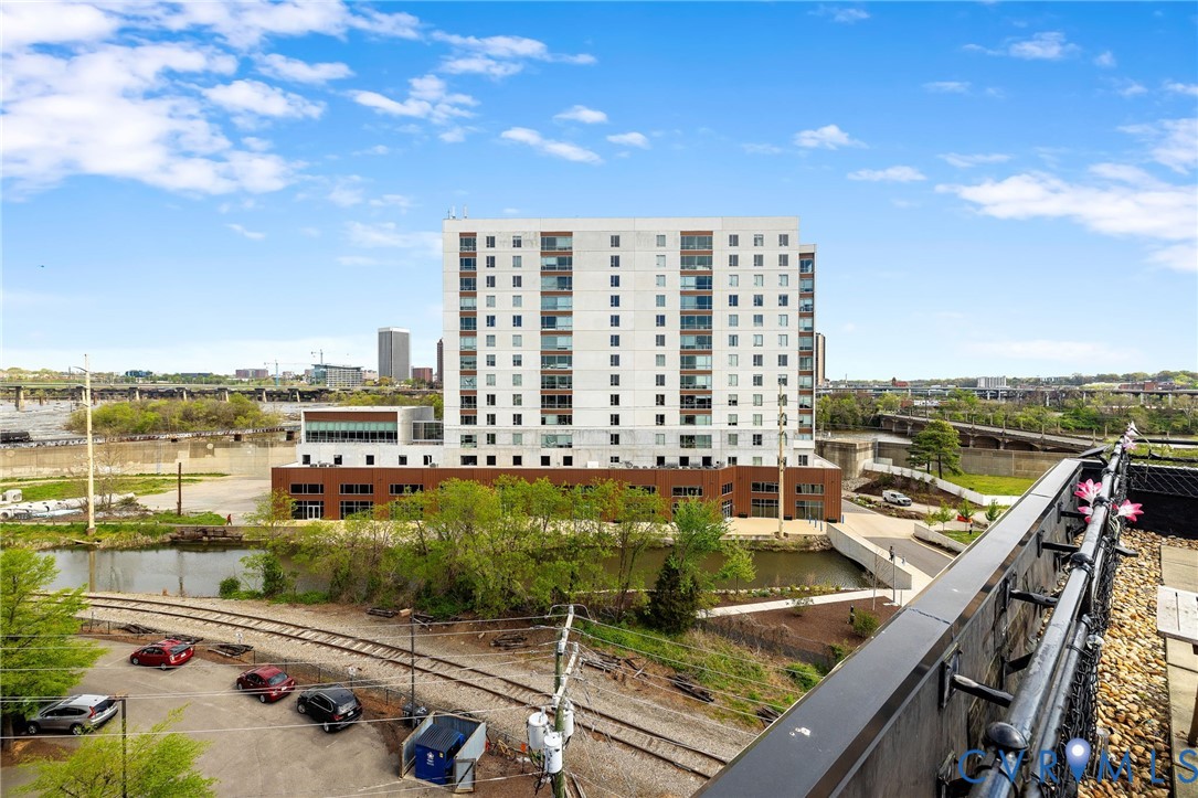 201 Hull Street, Unit U44 Richmond, VA 23224 - Photo 29 of 30 a view of a balcony with city view