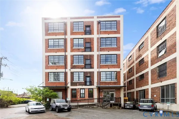 $449,900 | 201 Hull Street, Unit U44, Richmond, VA 23224