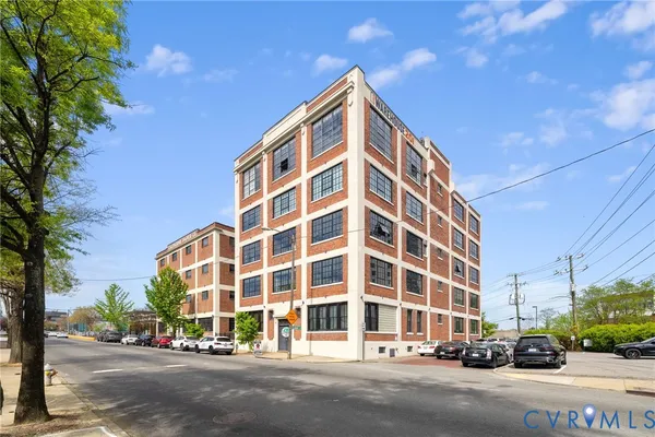 $449,900 | 201 Hull Street, Unit U44, Richmond, VA 23224