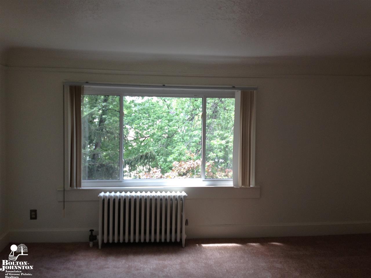 22707 Ridgeway Street, Unit UPPR St. Clair Shores, MI 48080 - Photo 11 of 11