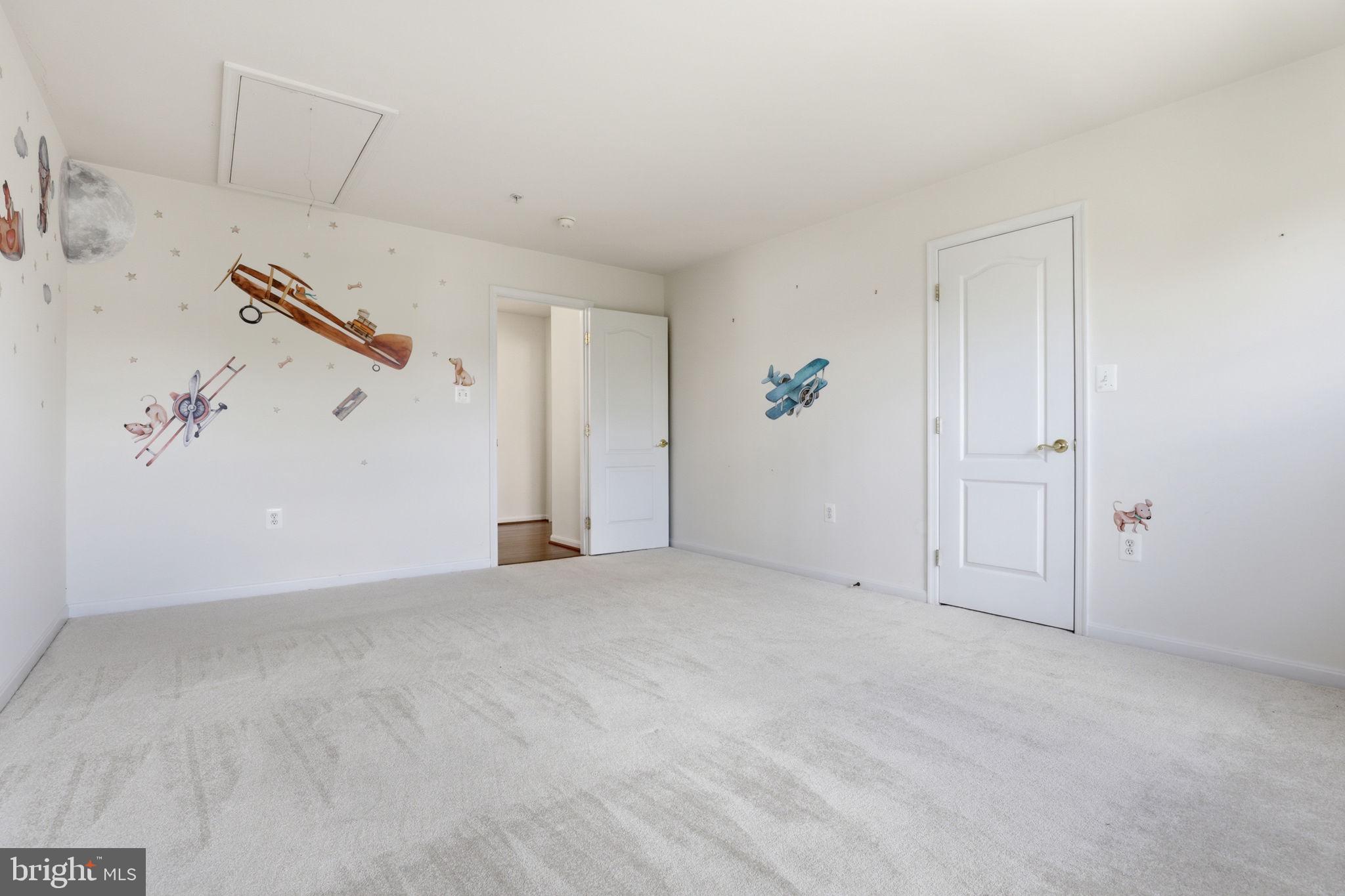 10105 Elgin Circle Bowie, MD 20721 - Photo 25 of 32 an empty room with windows