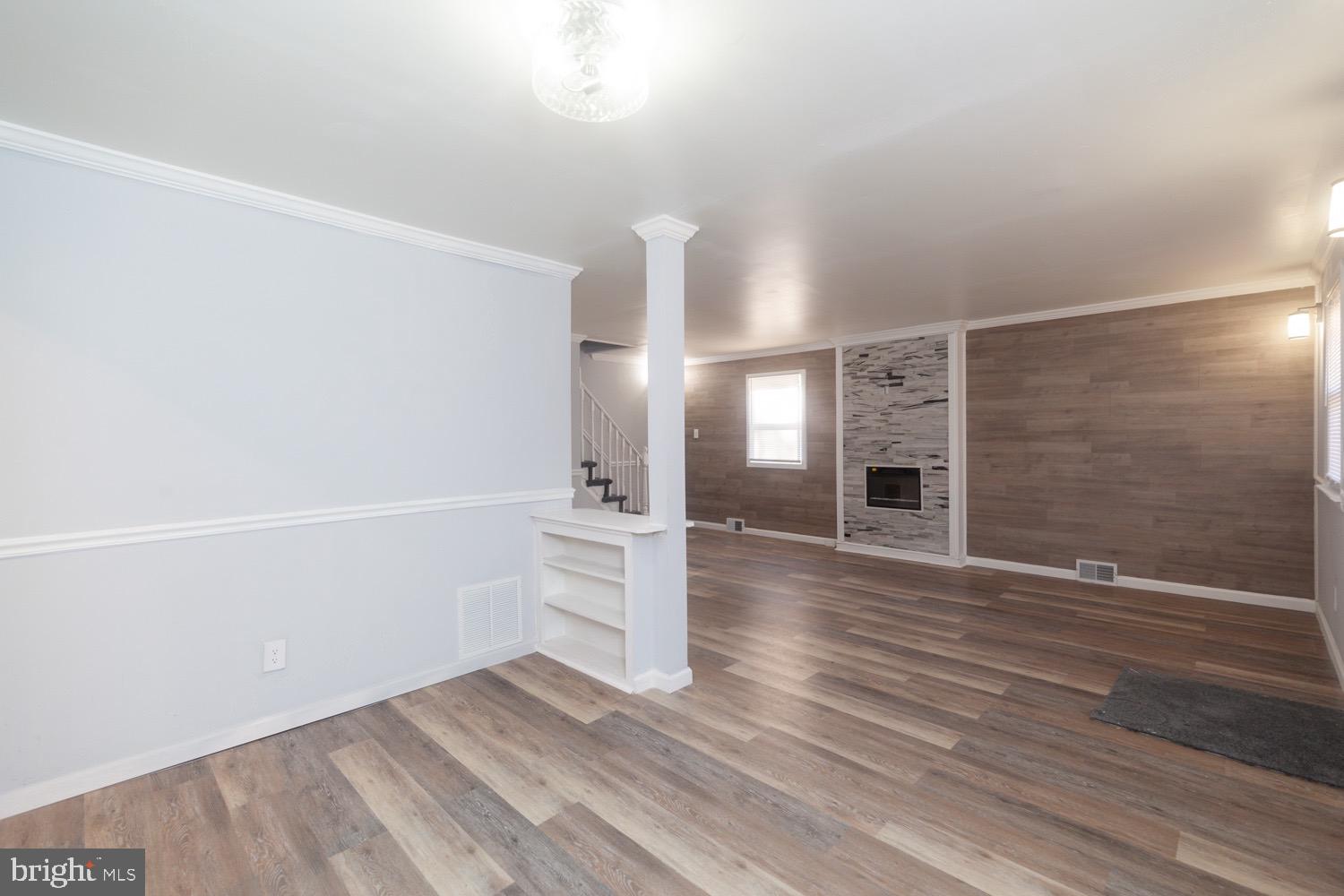 217 West Maple Avenue Lindenwold, NJ 08021 - Photo 4 of 25 Gallery Image 4