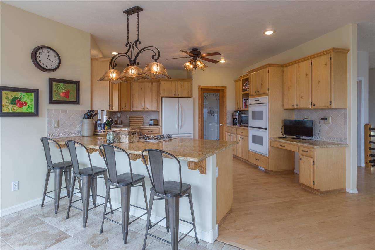 7404 South Jackson Road Greenacres, WA 99016 - Photo 8 of 20