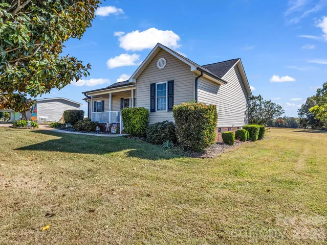 $305,000 | 3817 Spike Lane, Vale, NC 28168