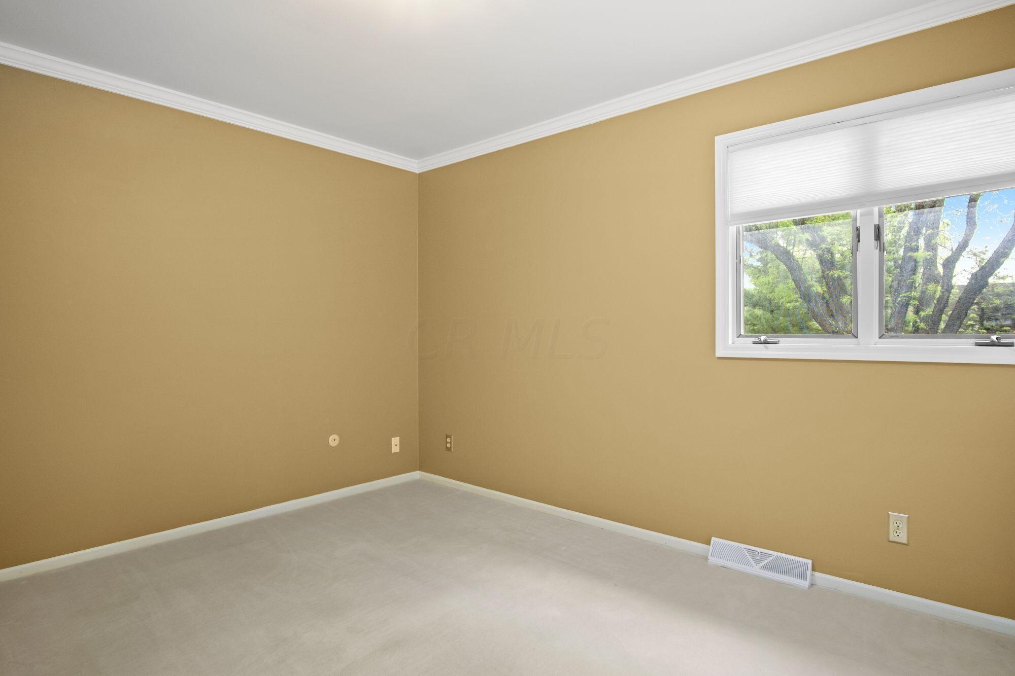 2261 Sandover Road Columbus, OH 43220 - Photo 34 of 40 Gallery Image 34