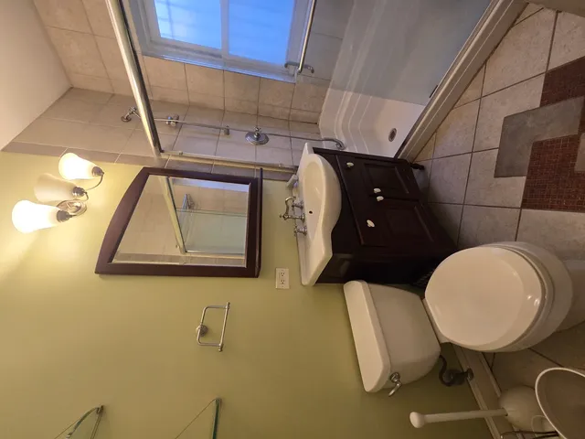 $285,000 | 548 West Brompton Avenue, Unit 1E, Chicago, IL 60657