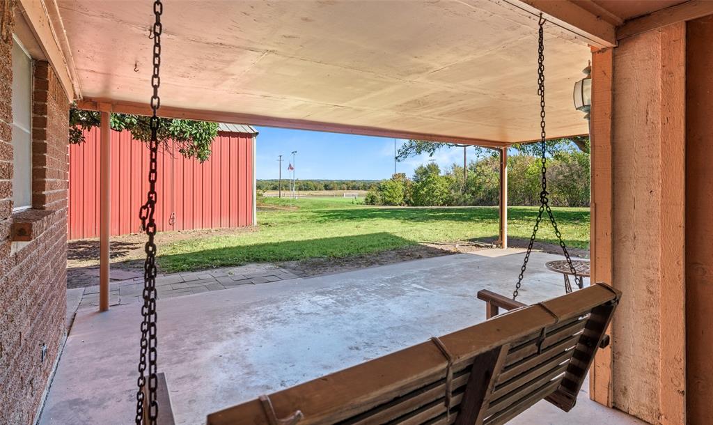 3055 Midway Road Grapevine, TX 76092 - Photo 37 of 40 a view of a backyard with a garden