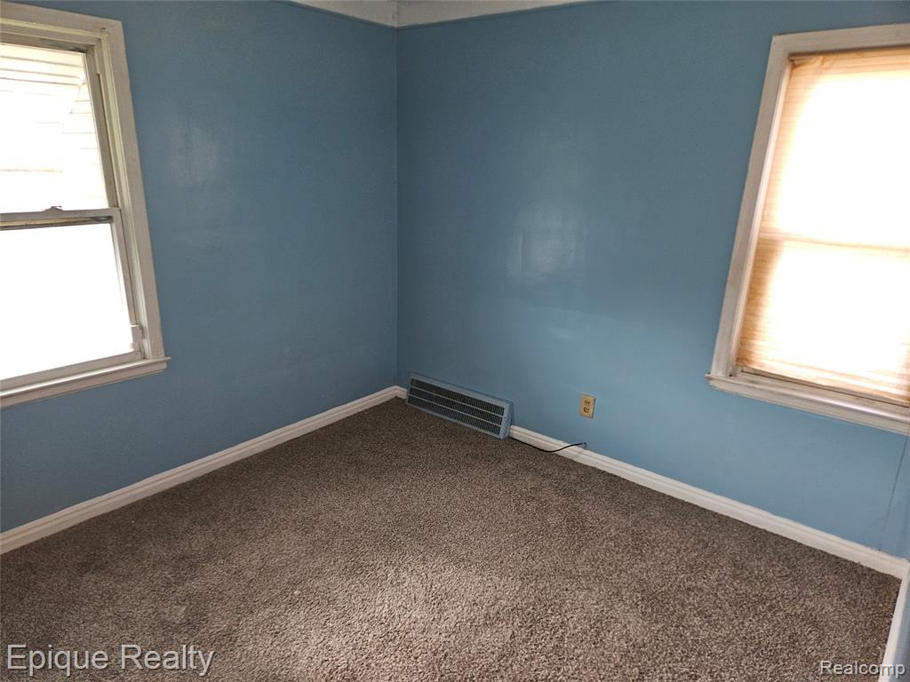 15675 Lappin Street Detroit, MI 48205 - Photo 11 of 22