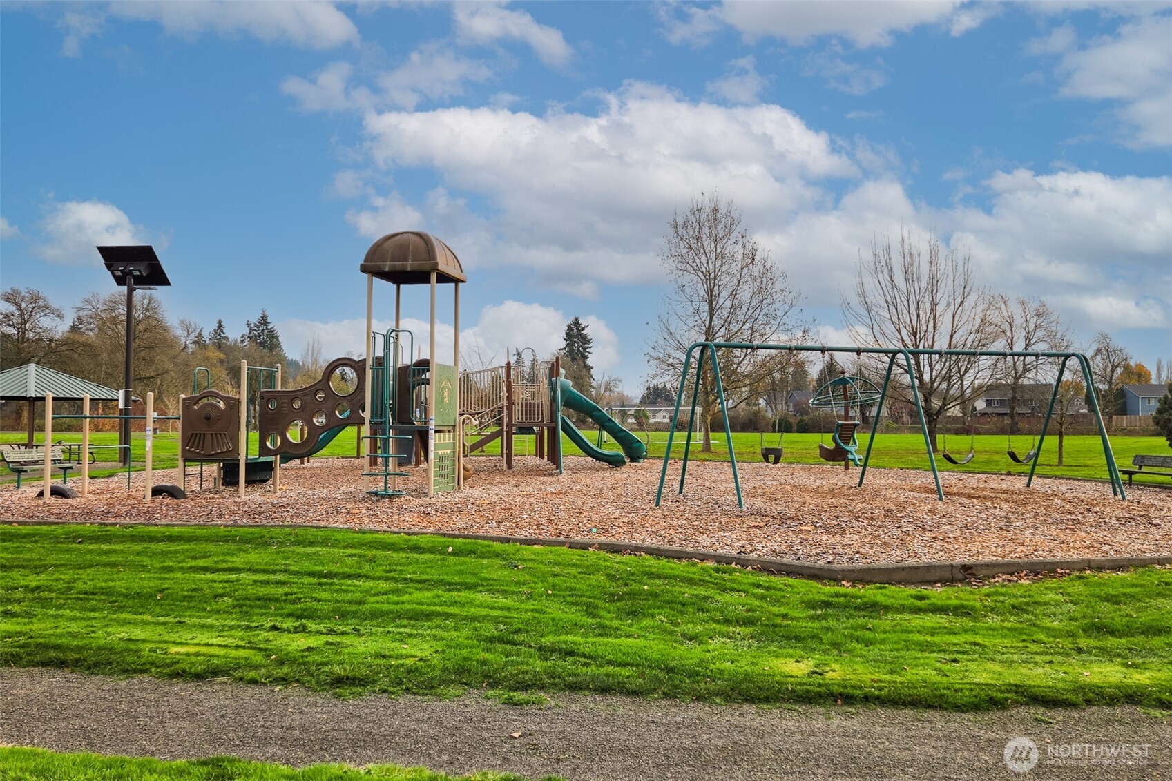 2023 Henderson Way Longview, WA 98632 - Photo 13 of 14