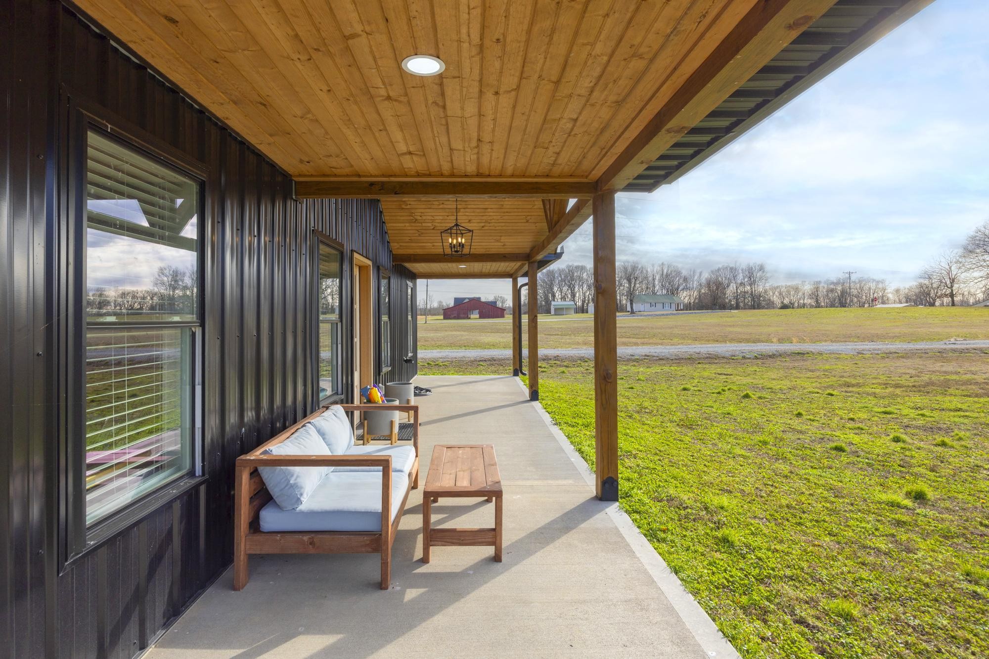 154 North Old Military Road Summertown, TN 38483 - Photo 4 of 45